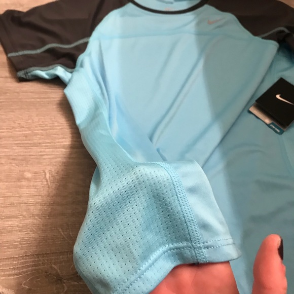 Nike Miler Dri-Fit Running shirt - Picture 4 of 5